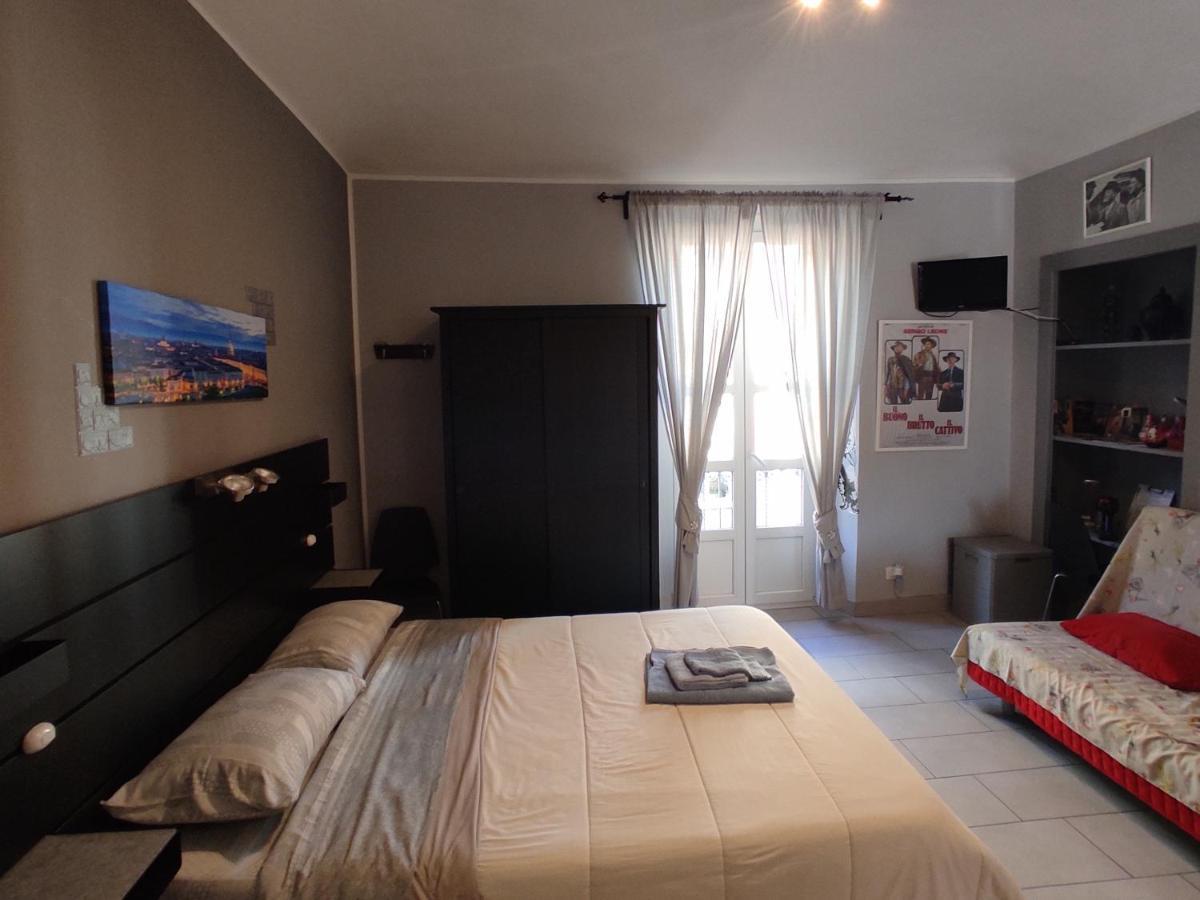 Cinecasa Di Andrea E Cristina Apartamento Turim Exterior foto