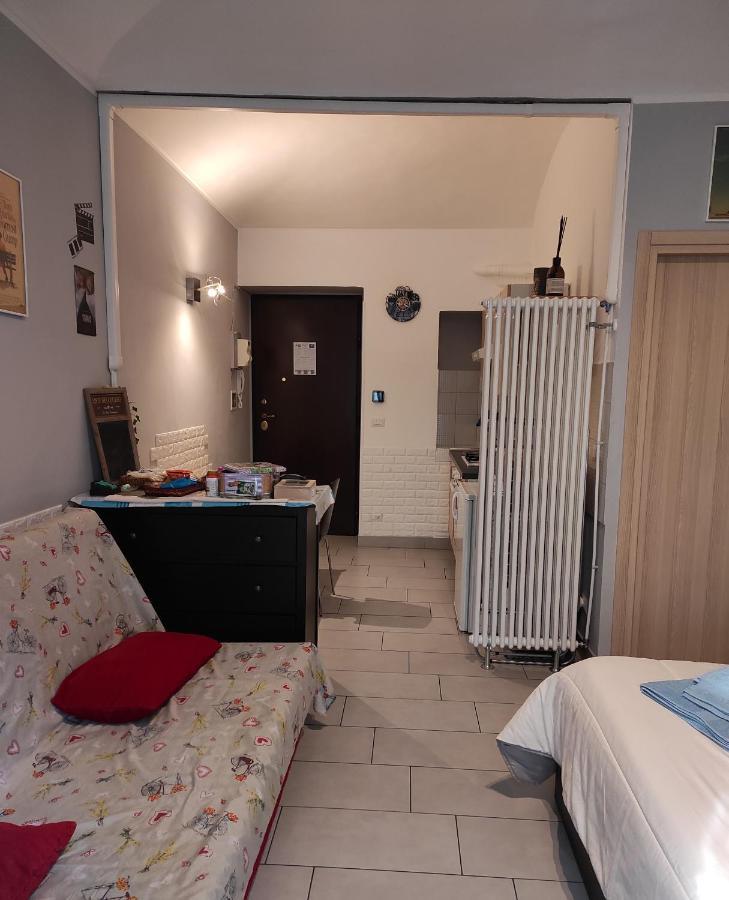 Cinecasa Di Andrea E Cristina Apartamento Turim Exterior foto